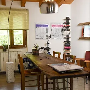 La Casa Di Emy , Solto Collina Italia